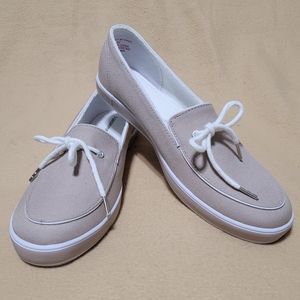 Grasshoppers Tan Canvas Shoes size 8